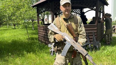 На Волині триває обласний етап Всеукраїнської дитячо-юнацької військово-патріотичної гри "Сокіл" На Волині триває обласний етап Всеукраїнської дитячо-юнацької військово-патріотичної гри "Сокіл"
