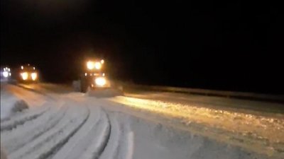 Снігопад на Житомирщині – дорожники працювали всю ніч Снігопад на Житомирщині – дорожники працювали всю ніч