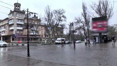 Україна перейшла на літній час: як херсонці звикають до нового часу
