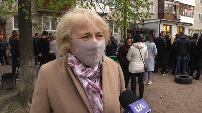 На Житомирщині попрощалися із 22-річним військовим, якого вбив ворожий снайпер На Житомирщині попрощалися із 22-річним військовим, якого вбив ворожий снайпер