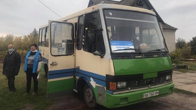Соціальні автобуси за понад два місяці перевезли більш як 3000 пасажирів