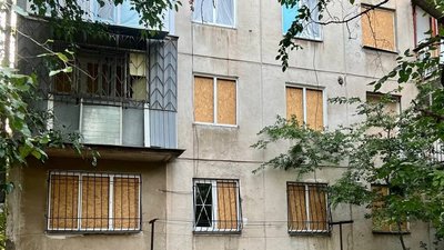 У Миколаєві понад 1 400 будинків із пошкодженими вікнами через обстріли російськими військами