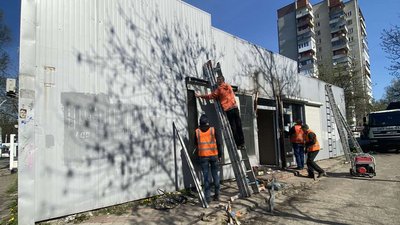 У Львові демонтували МАФ, у якому незаконно торгували алкоголем У Львові демонтували МАФ, у якому незаконно торгували алкоголем
