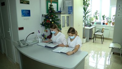 У Житомирі пацієнтка, якій зробили операцію з трансплантації нирки, перебуває у задовільному стані