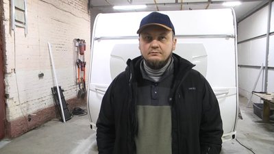 Волонтер громадської організації "Брутальні каравани" Ярослав Ясниський з Хмельницького Волонтер громадської організації "Брутальні каравани" Ярослав Ясниський з Хмельницького