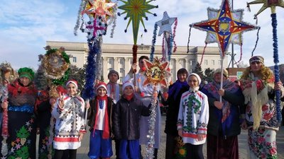 Різдвяно-новорічні свята: які традиції збереглися на Херсонщині Різдвяно-новорічні свята: які традиції збереглися на Херсонщині