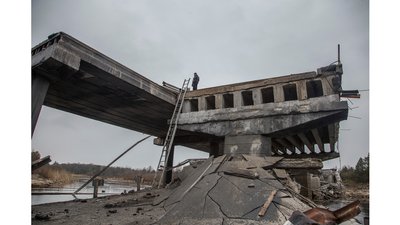 Сто днів. Ключові події повномасштабної війни Росії проти України Сто днів. Ключові події повномасштабної війни Росії проти України