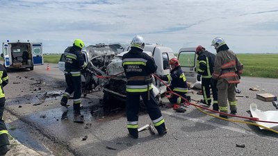 На Київ – Чоп біля Рівного ДТП: є загиблі й травмовані