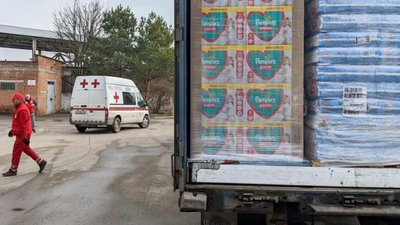 Гуманітарний конвой ООН прибув у Сєвєродонецьк: продукти, борошно і генератори для 17 000 людей