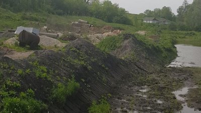 На Хмельниччині незаконно видобували торф. Обставини з'ясовують правоохоронці
