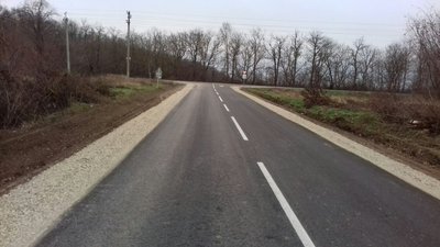 Дорога до села Гораївка на Кам'янеччині, яку відремонтували у 2020 році за 10 мільйонів гривень державної субвенції. Фото: ДП "Хмельницька обласна служба місцевих автодоріг". Дорога до села Гораївка на Кам'янеччині, яку відремонтували у 2020 році за 10 мільйонів гривень державної субвенції. Фото: ДП "Хмельницька обласна служба місцевих автодоріг".