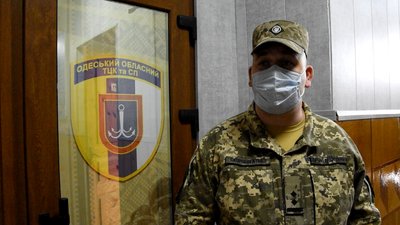 Першу у цьому році сотню строковиків з Одещини призвали до армії