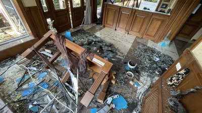 "Тупо заздрять": армія РФ вночі 7 вересня поцілила в будівельний магазин у Харкові — фото наслідків "Тупо заздрять": армія РФ вночі 7 вересня поцілила в будівельний магазин у Харкові — фото наслідків