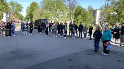 У Полтаві прощаються із полеглим військовослужбовцем Павлом Івченком У Полтаві прощаються із полеглим військовослужбовцем Павлом Івченком