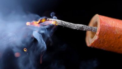 У Кременчуці неповнолітня травмувалася петардою: поліція розпочала провадження