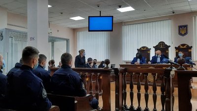 У Тернополі пікет біля суду: розглядали справу 6 патрульних У Тернополі пікет біля суду: розглядали справу 6 патрульних