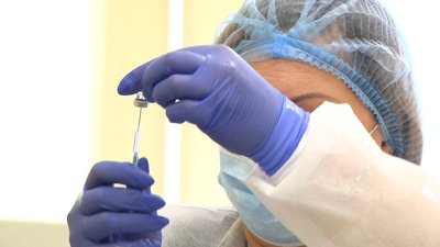 У Житомирі почали вакцинувати від COVID-19 військовослужбовців прикордонного загону У Житомирі почали вакцинувати від COVID-19 військовослужбовців прикордонного загону