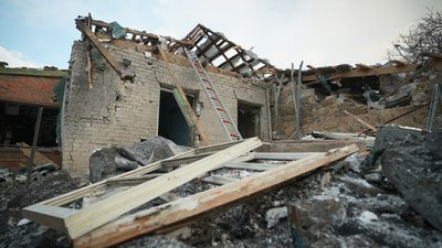 "Так шарахнуло, що я підлетіла": очевидці про ранковий авіаудар РФ по Запоріжжю 30 грудня "Так шарахнуло, що я підлетіла": очевидці про ранковий авіаудар РФ по Запоріжжю 30 грудня