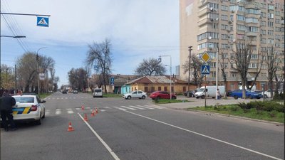 У Черкасах на пішохідному переході збили чоловіка. Слідчі відкрили кримінальну справу