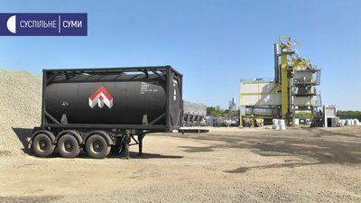 Мешканці села на Сумщині скаржаться, що будівельники безконтрольно набирають воду з місцевої річки Мешканці села на Сумщині скаржаться, що будівельники безконтрольно набирають воду з місцевої річки