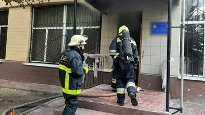 Під час пожежі в одному із закладів освіти загинули двоє чоловіків 