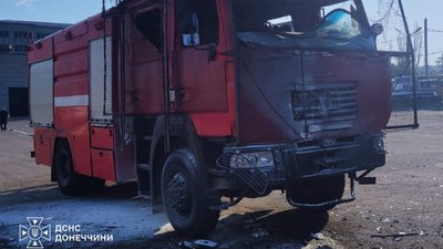 Машина рятувальників після удару дроном у Краматосрьку 12 серпня 2026 рік