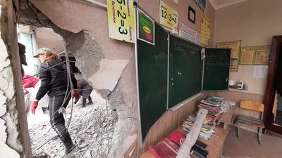 Як на Харківщині випускники шкіл можуть отримати атестати та свідоцтва