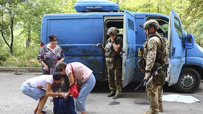 «Білі янголи« евакуювали ще чотирьох жителів із Дружківки