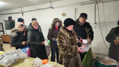 Пів сотні гарячих обідів щодня: як у місті на Волині працює благодійна їдальня Пів сотні гарячих обідів щодня: як у місті на Волині працює благодійна їдальня