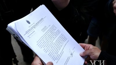 В Одесі вимагали знести паркан навколо будівництва біля моря