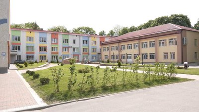 Де в Сумах лікуватимуть дітей у разі приєднання лікарні св. Зінаїди до центральної Де в Сумах лікуватимуть дітей у разі приєднання лікарні св. Зінаїди до центральної