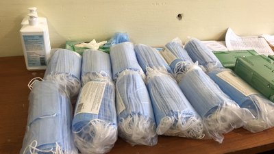 Члени ДВК в Ужгороді зможуть забрати засоби захисту за день до виборів