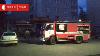 Луцькі пожежні встановлюють причину займання у супермаркеті