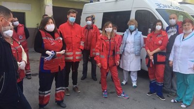 Працівники станції швидкої допомоги в Тернополі протестували, бо не мають доплат Працівники станції швидкої допомоги в Тернополі протестували, бо не мають доплат