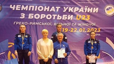 Спортсменки з Кривого Рогу здобули золоту та бронзову медалі на Чемпіонаті з вільної боротьби