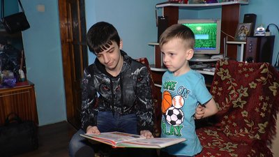 Знає таблицю Менделєєва і мріє стати алхіміком. Історія п'ятирічного прикарпатця Знає таблицю Менделєєва і мріє стати алхіміком. Історія п'ятирічного прикарпатця