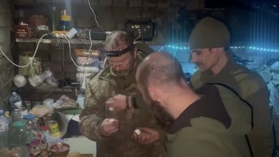 Великдень на фронті