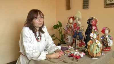 Яна Рябенко і її ляльки