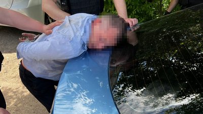 У Кропивницькому депутат від ОПЗЖ вчинив бійку з правоохоронцями – ДБР