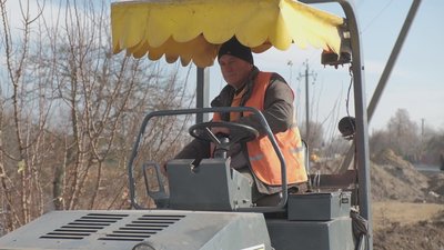 У Вороновицькій громаді, що на Вінниччині, вперше за більш ніж 40 років, ремонтують дорогу У Вороновицькій громаді, що на Вінниччині, вперше за більш ніж 40 років, ремонтують дорогу