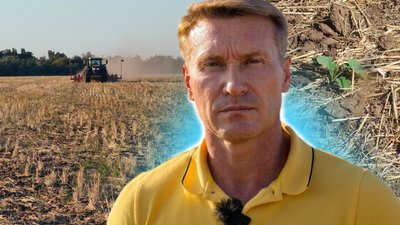 Голова фермерського господарства Олексій Смоляков