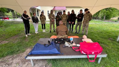 Військовий вишкіл для учнів Рудниківською ліцею