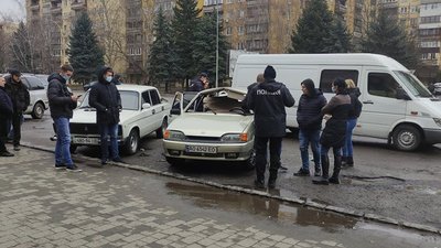 В Ужгороді стався вибух в салоні автомобіля