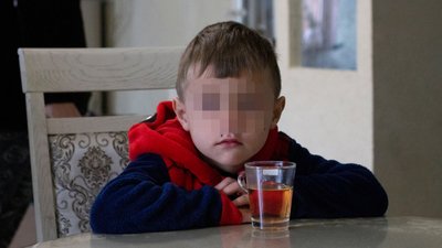 Патронатна сім’я, патронатний вихователь, Алла Гонтар, Денис, родина