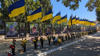 У Звенигородці відкрили Алею Героїв