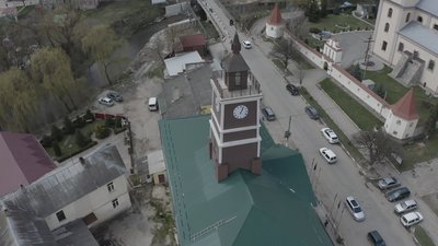 У ратуші на Тернопільщині відновлюють сходову клітку У ратуші на Тернопільщині відновлюють сходову клітку