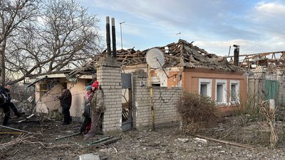 Ракетний удар по Миколаєву. Десятки будинків зруйновано: триває ліквідація