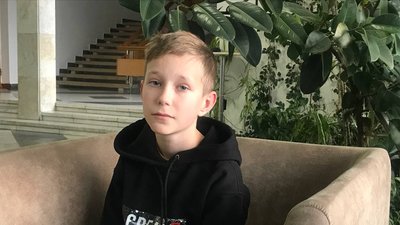 Випікав і продавав хліб: десятирічний житомирянин зібрав та передав Сергію Притулі 10 тисяч гривень для ЗСУ Випікав і продавав хліб: десятирічний житомирянин зібрав та передав Сергію Притулі 10 тисяч гривень для ЗСУ