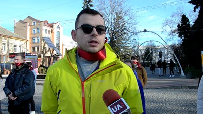 У Тернополі провели акцію "Мовчу про насильство" У Тернополі провели акцію "Мовчу про насильство"