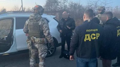 Затримали на хабарі командира підрозділу волинської військової частини